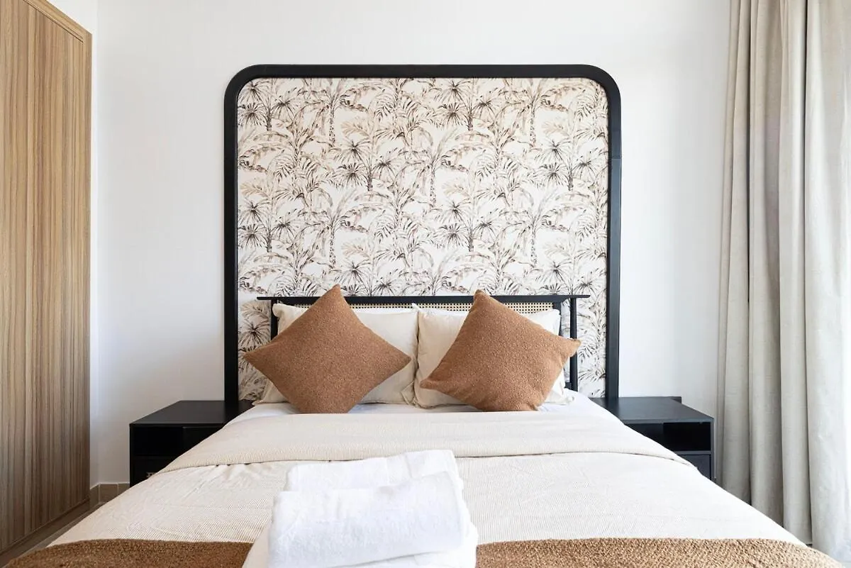 Crowned Luxe 2Bed Jvc Villa Dubai 0*,